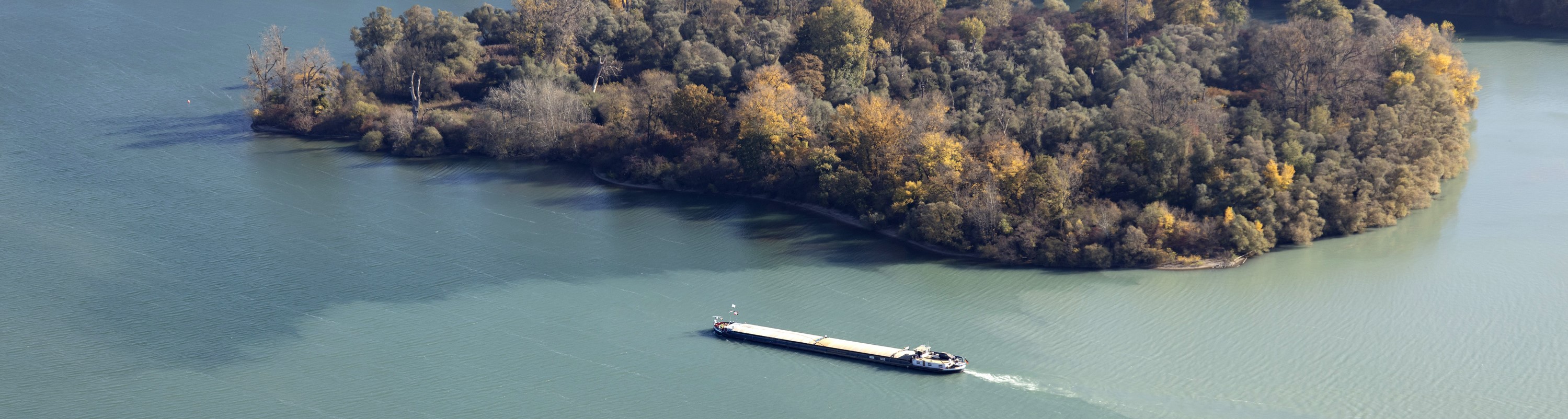 Bateau sur le Rhin